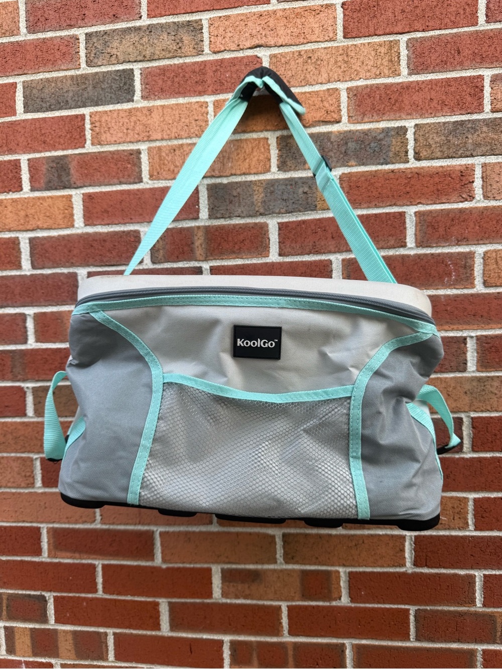 KoolGo Soft Sided Cooler Bag Hard Top Cup Holders Bottle Opener Gray Mint